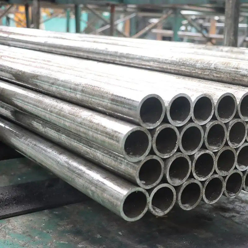 ท่อน้ํามันไฮดรอลิก Api 5l Gr B ท่อไร้รอยเหลวเหล็กเครื่องยนต์ Ford ระบบเย็น